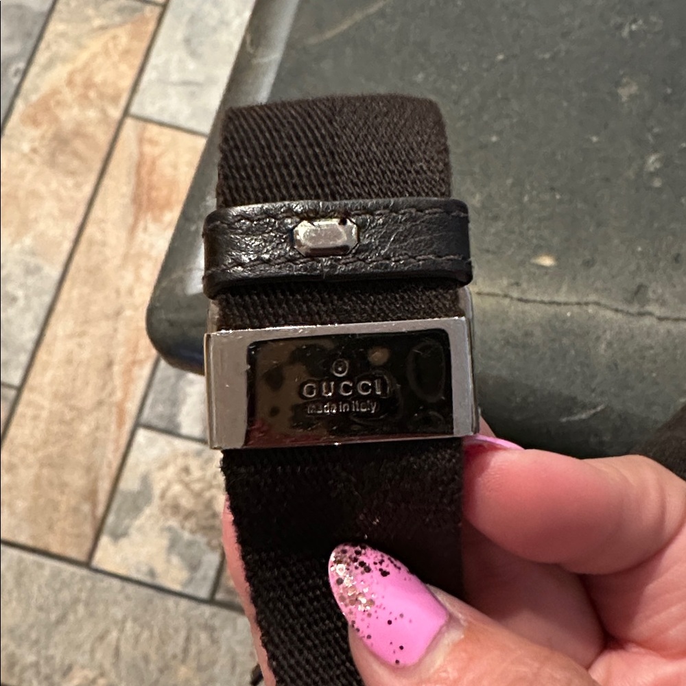 Gucci  Shoulder Bag - Picture 10 of 16